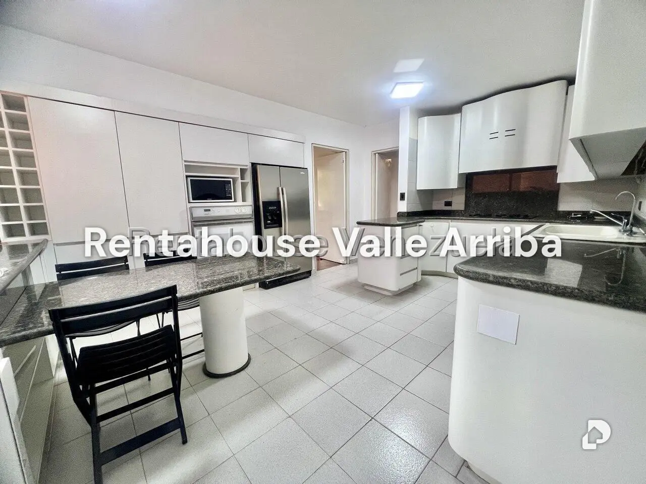 Apartment in Los Dos Caminos, Caracas – 6