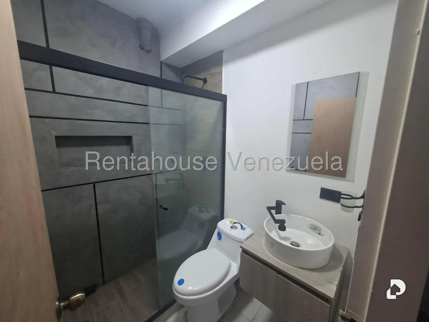 Local comercial en Santa Mónica, Caracas – 10