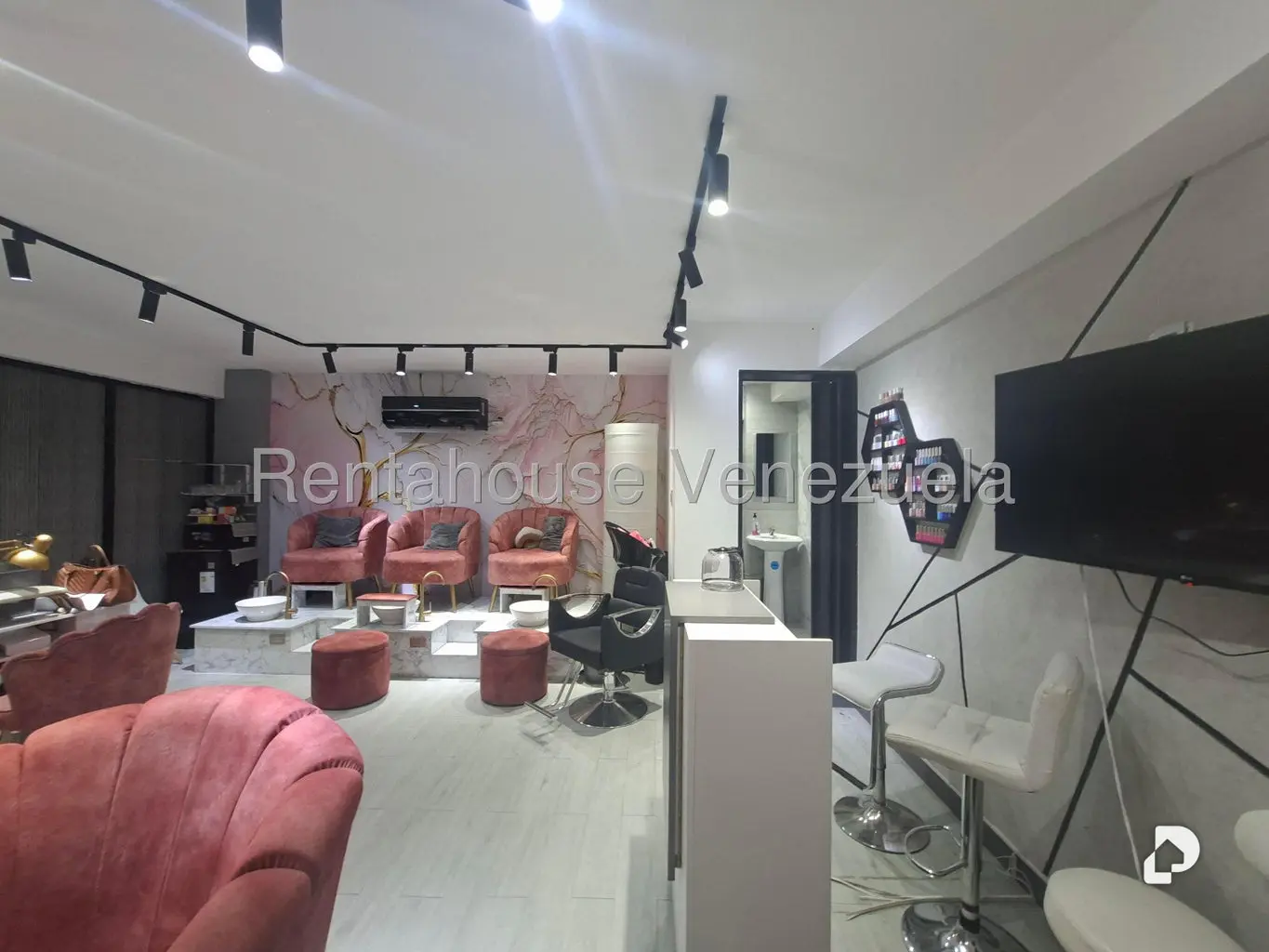 Local comercial en Santa Mónica, Caracas – 5