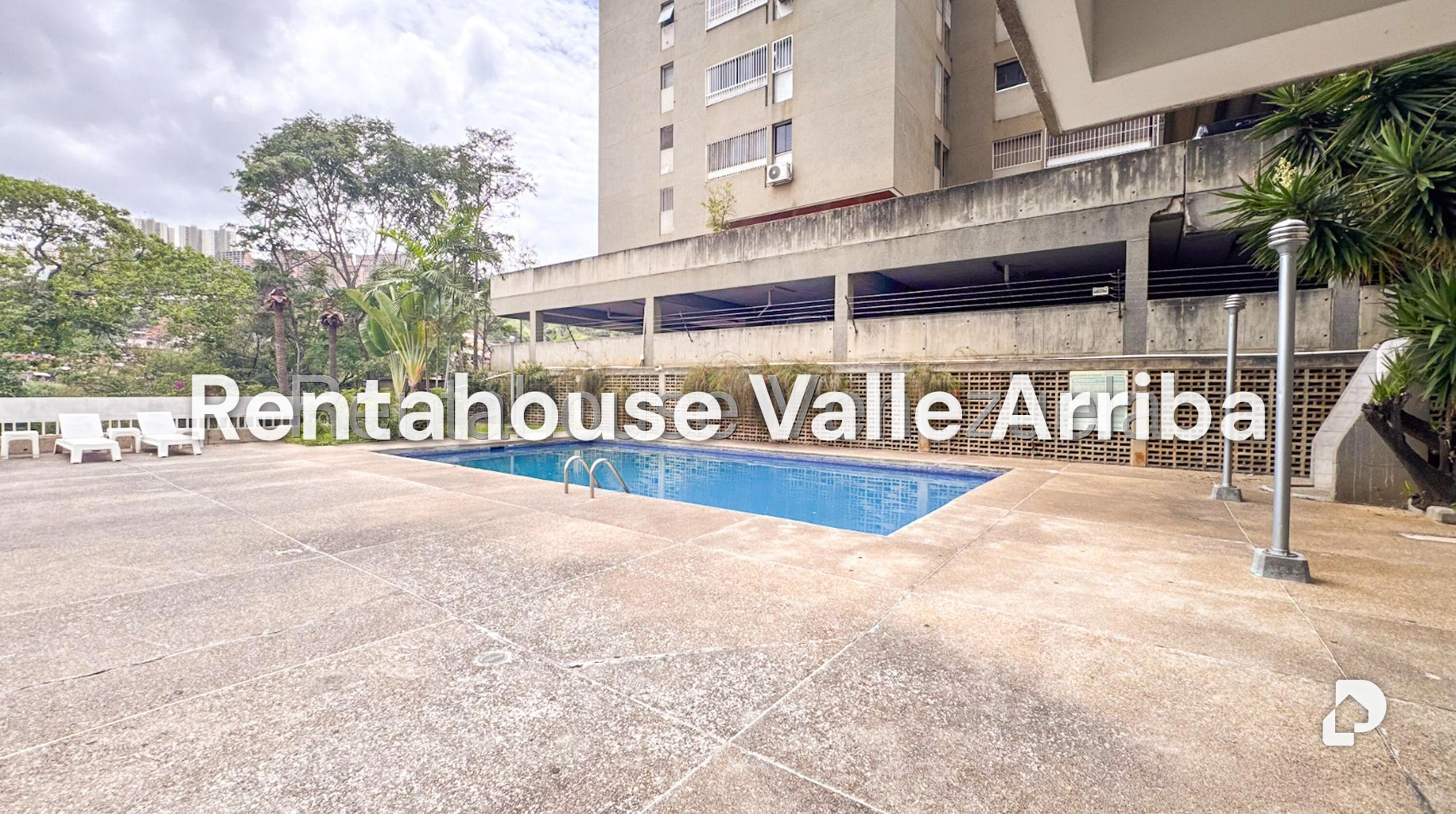 Apartamento en Santa Fe Sur, Caracas – 11