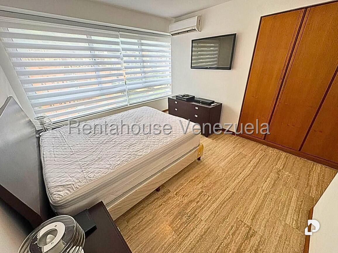 Apartamento en El Rosal, Caracas – 20