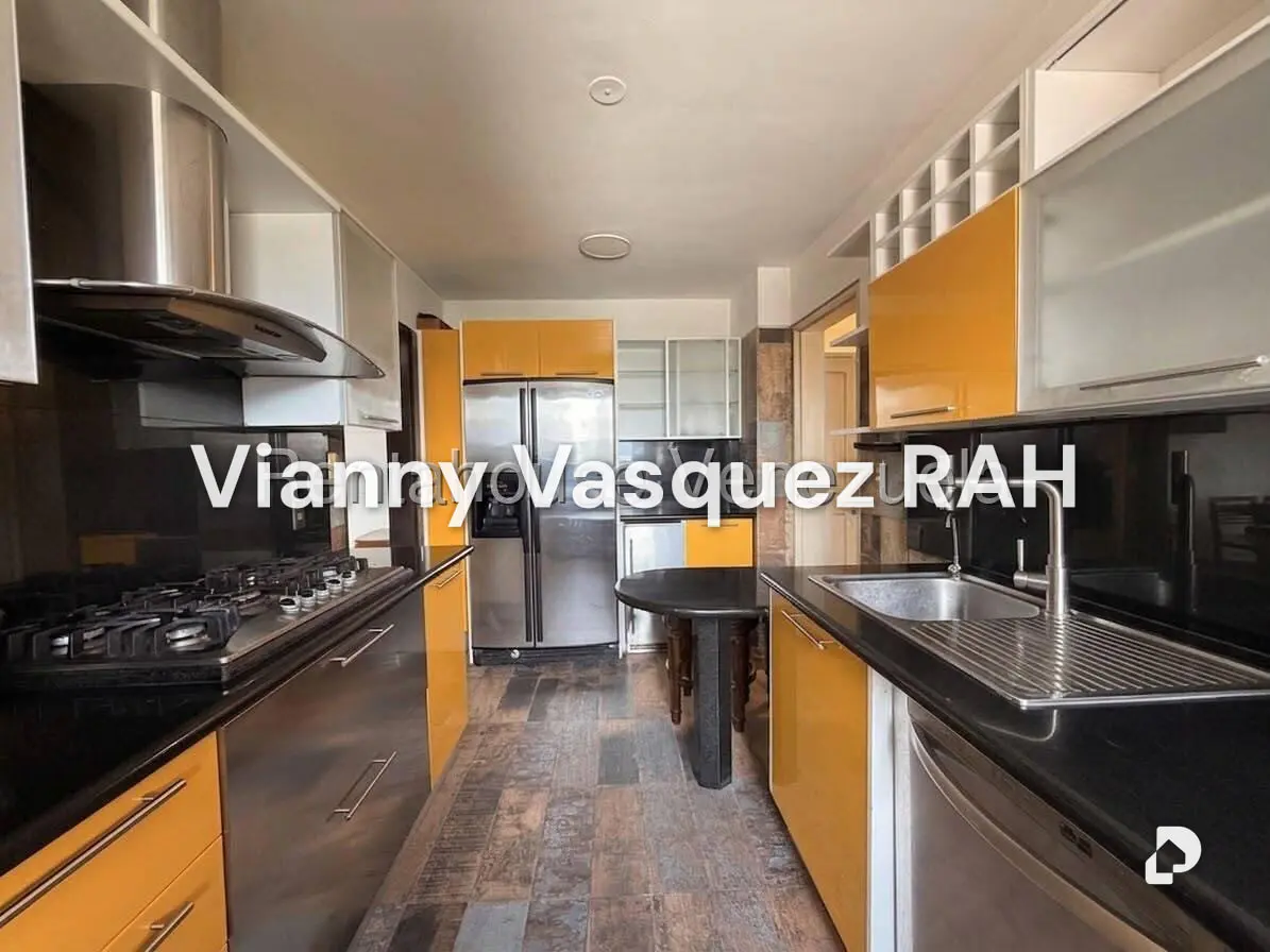 Apartamento en El Rosal, Caracas – 6