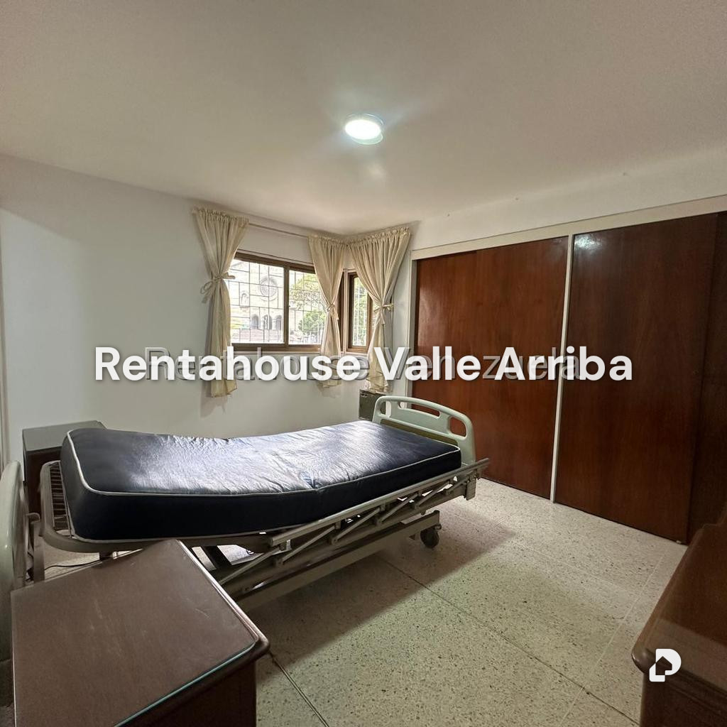 Apartamento en La Florida, Caracas – 17