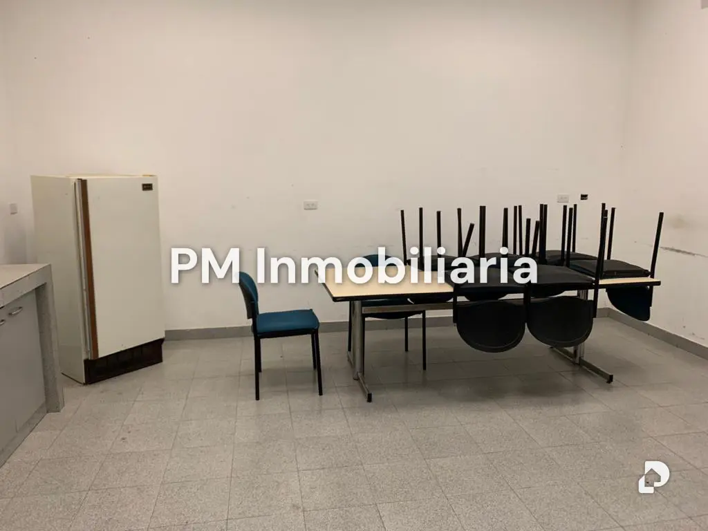 Galpón en Caracas – 14