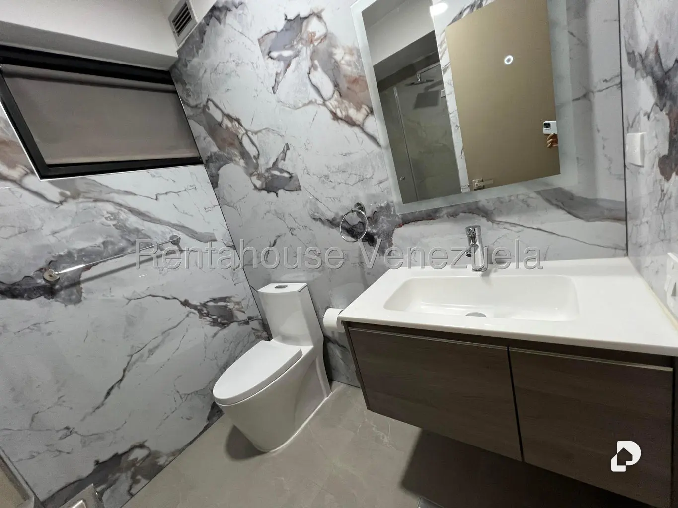 Apartamento en Lomas de La Alameda, Caracas