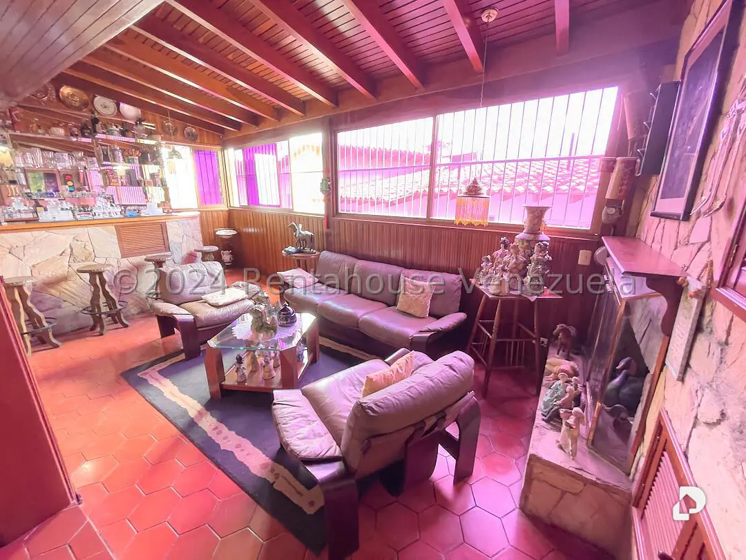 Casa en Alto Prado, Caracas – 15
