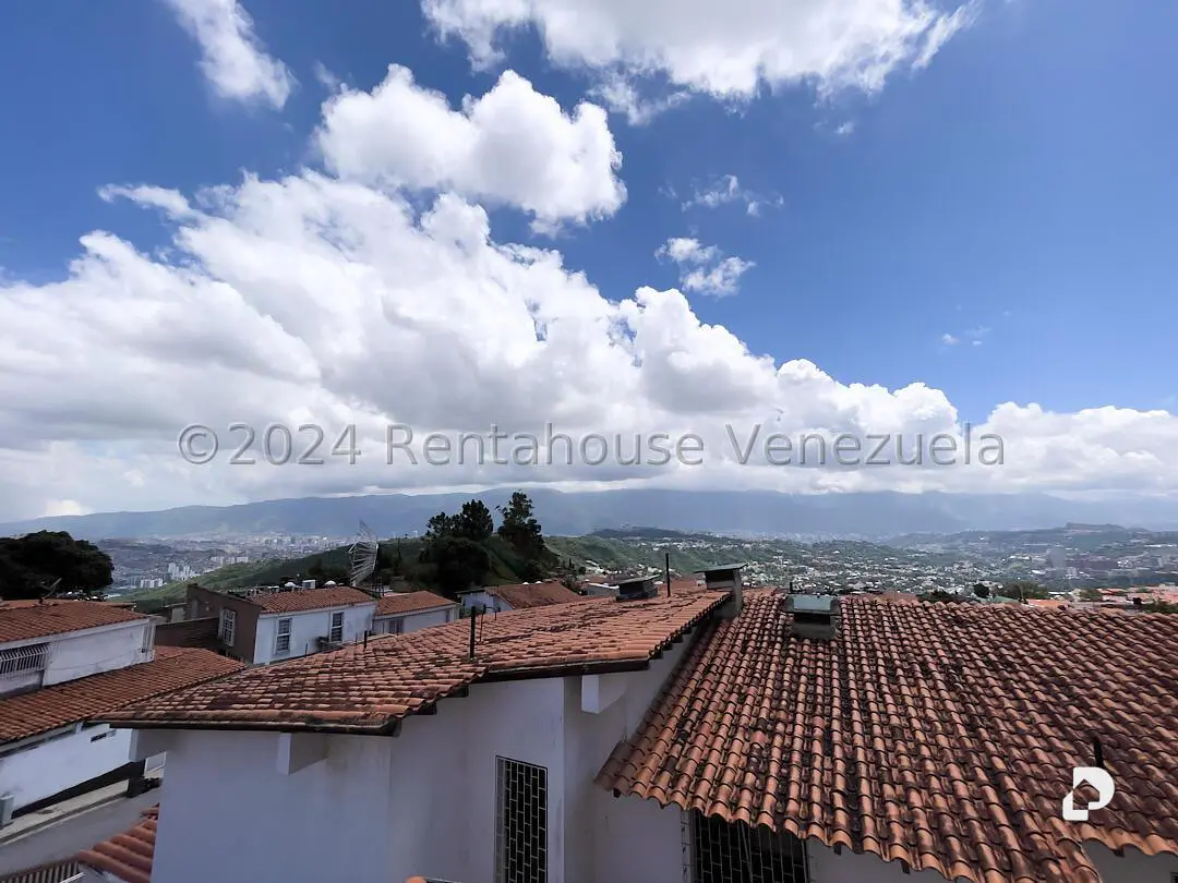 Casa en Alto Prado, Caracas – 29