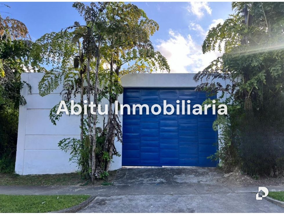 Casa en Loma Linda, Caracas – 12