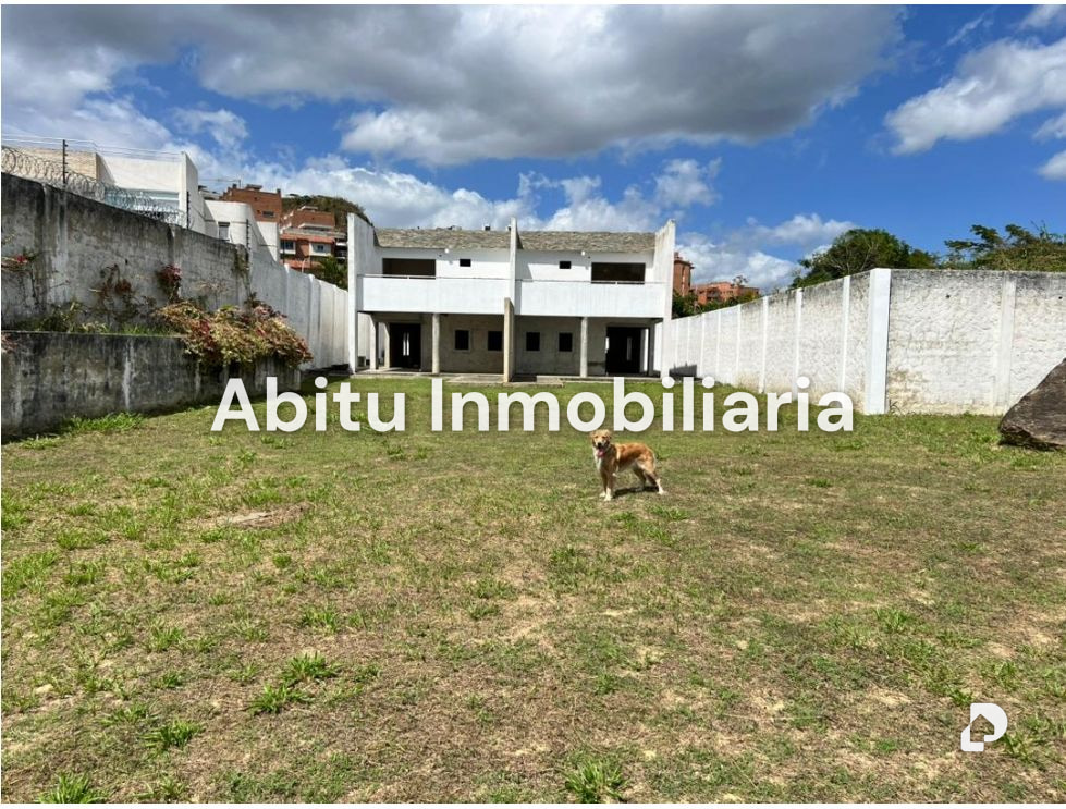 Casa en Loma Linda, Caracas – 13