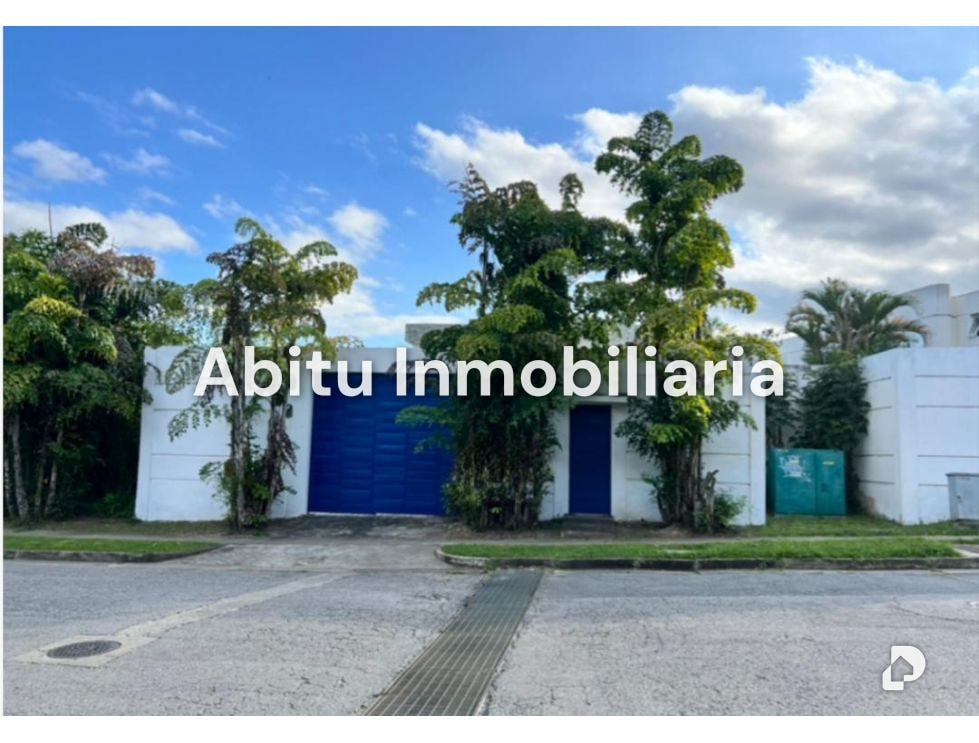 Casa en Loma Linda, Caracas – 11