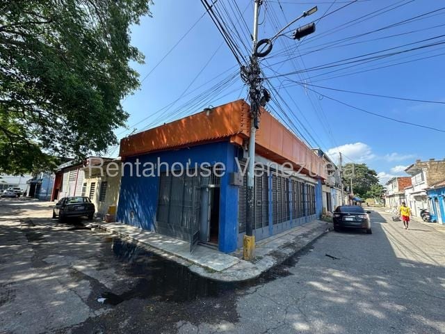 Local comercial en Urbanizacion San Ignacio, Maracay - 1