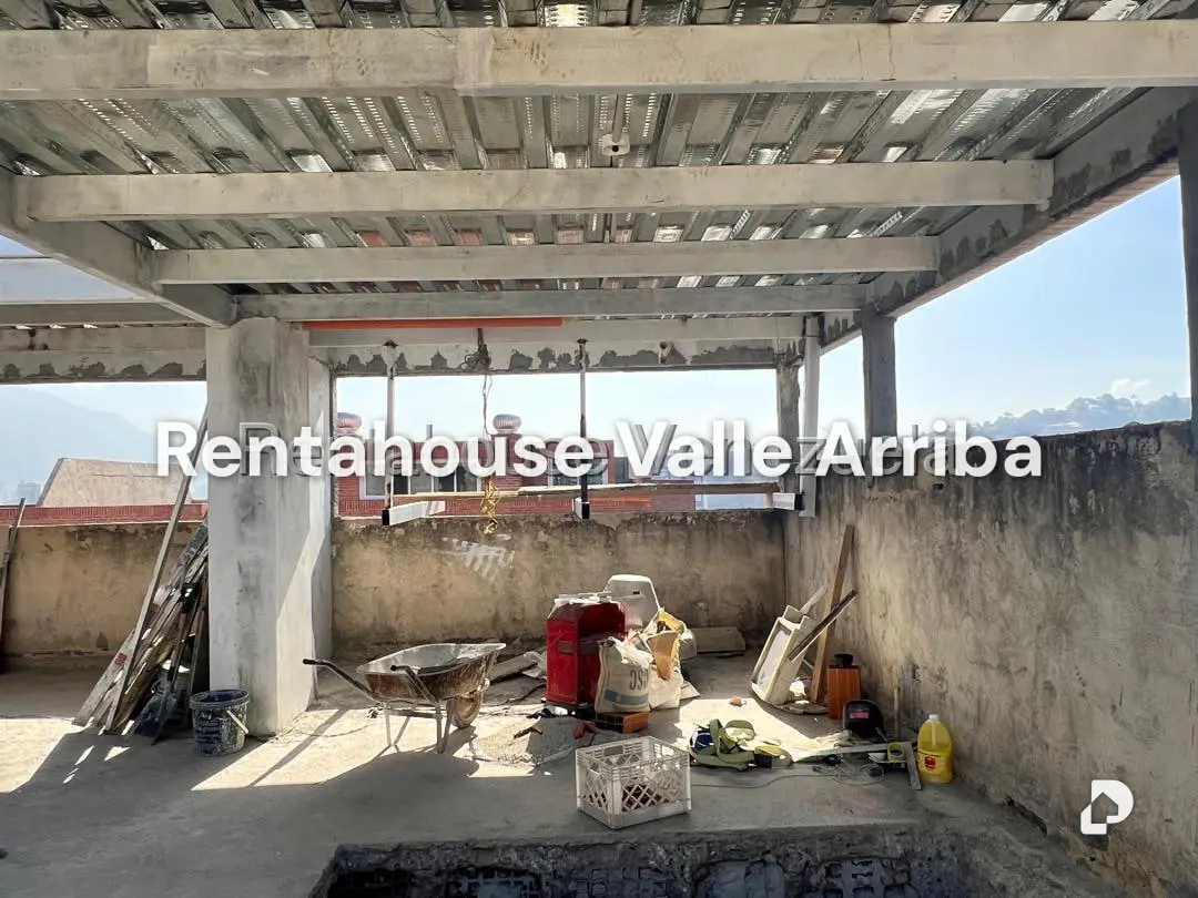 Apartamento en El Rosal, Caracas – 28