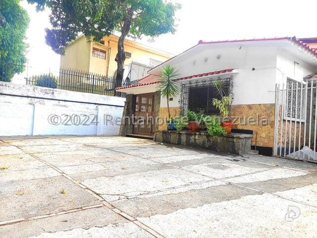 Casa en Los Palos Grandes, Caracas – 3