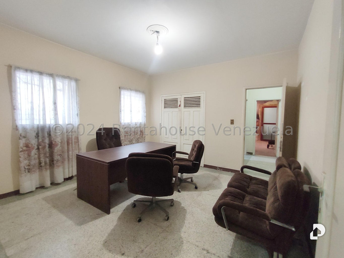 Casa en Los Palos Grandes, Caracas – 6