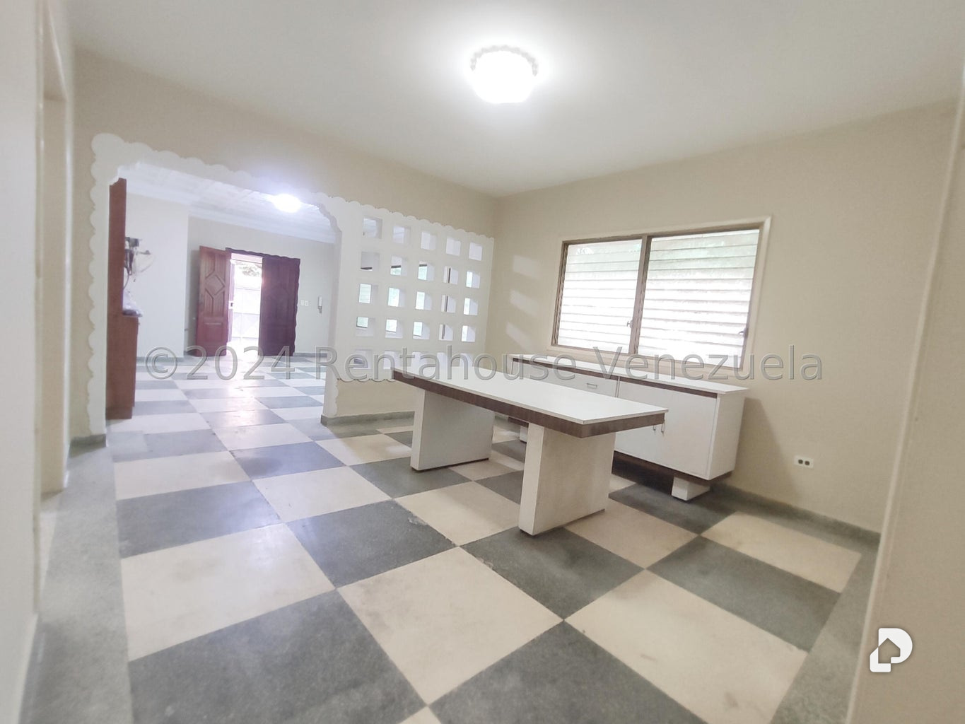 Casa en Los Palos Grandes, Caracas – 18