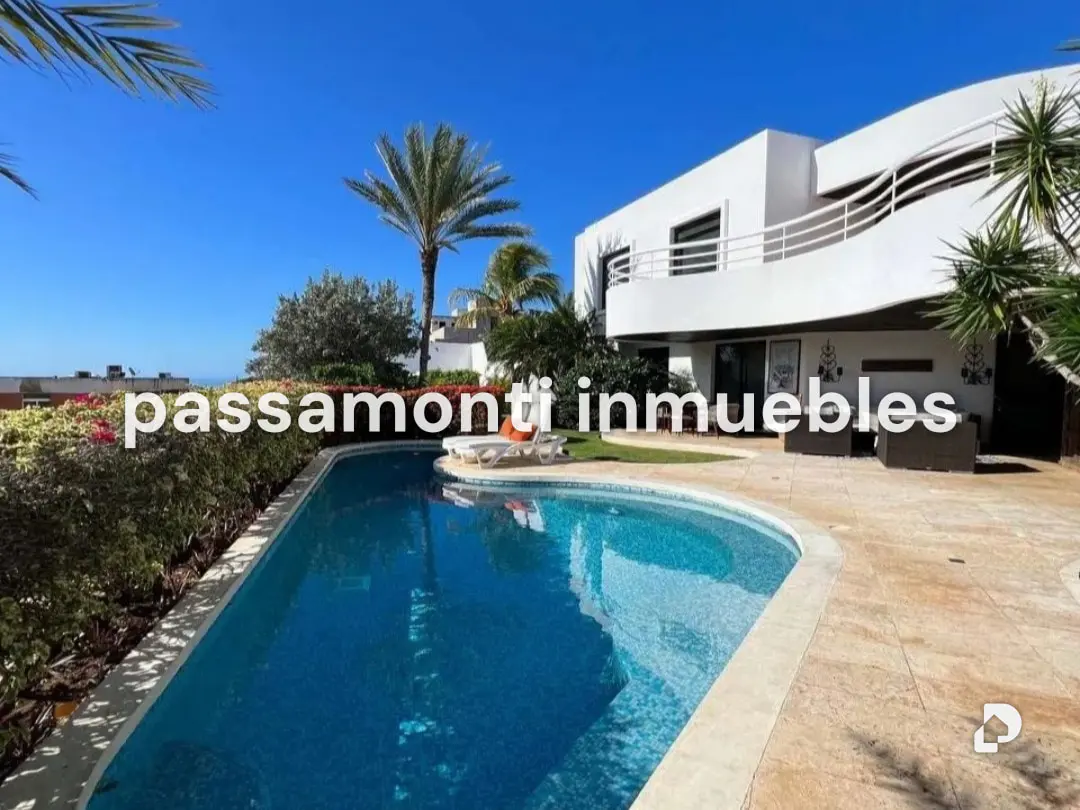 House in Paraiso, Pampatar – 2