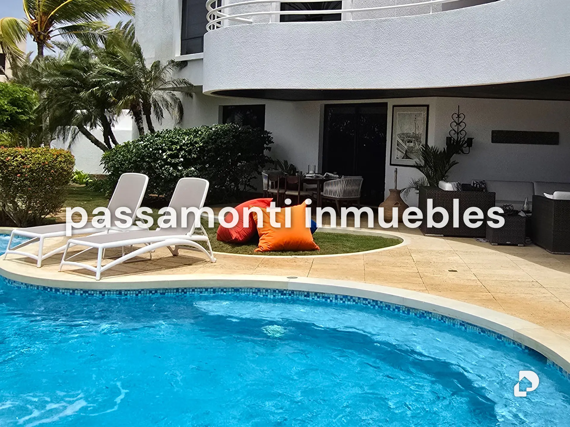 House in Paraiso, Pampatar – 1