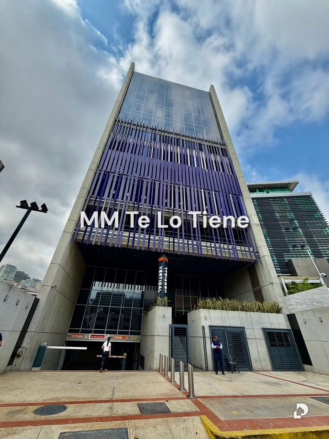 Office in Las Mercedes, Caracas – 1