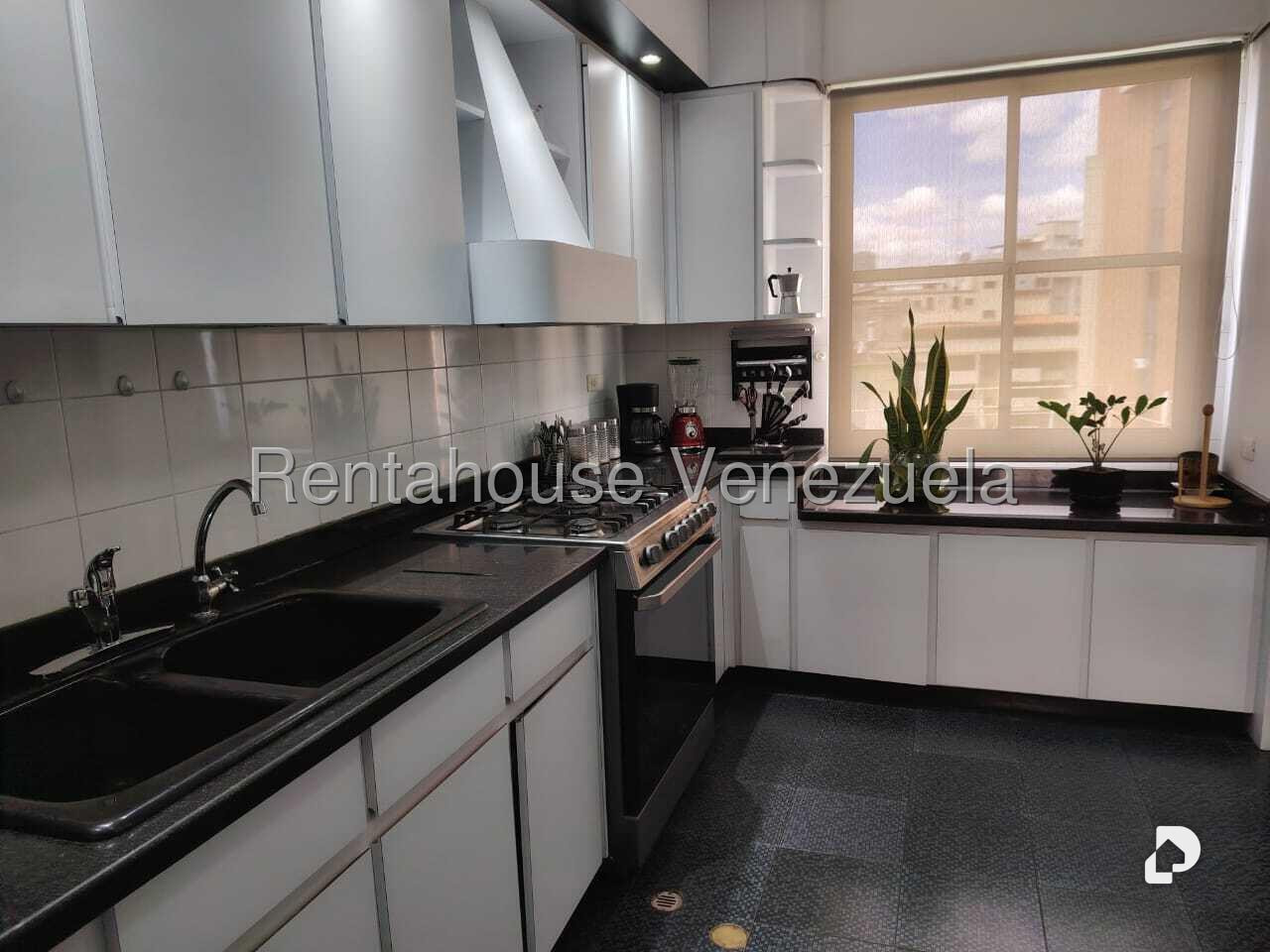Apartamento en La Florida, Caracas – 9