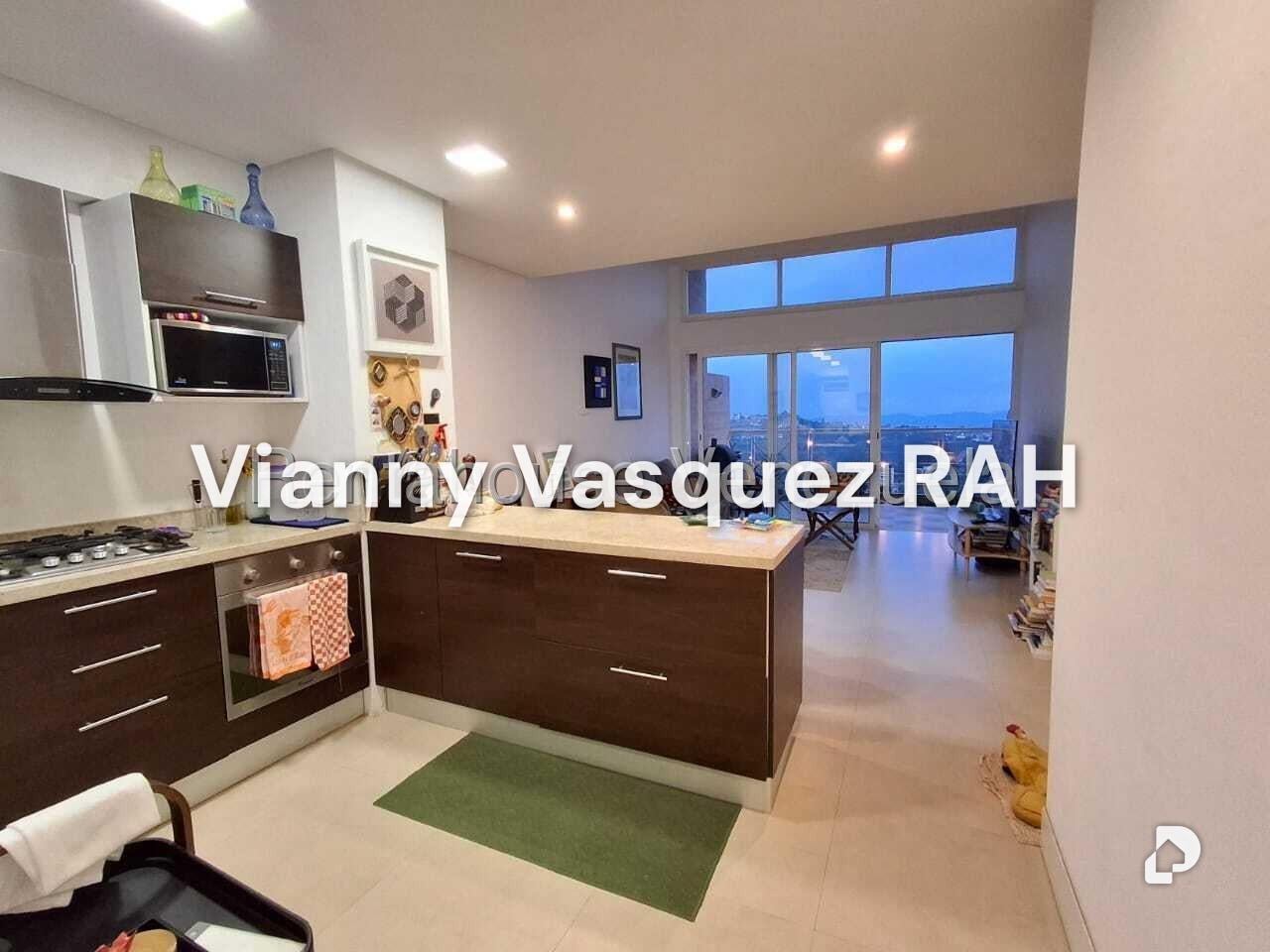 Apartamento en Alto Hatillo, Caracas – 1