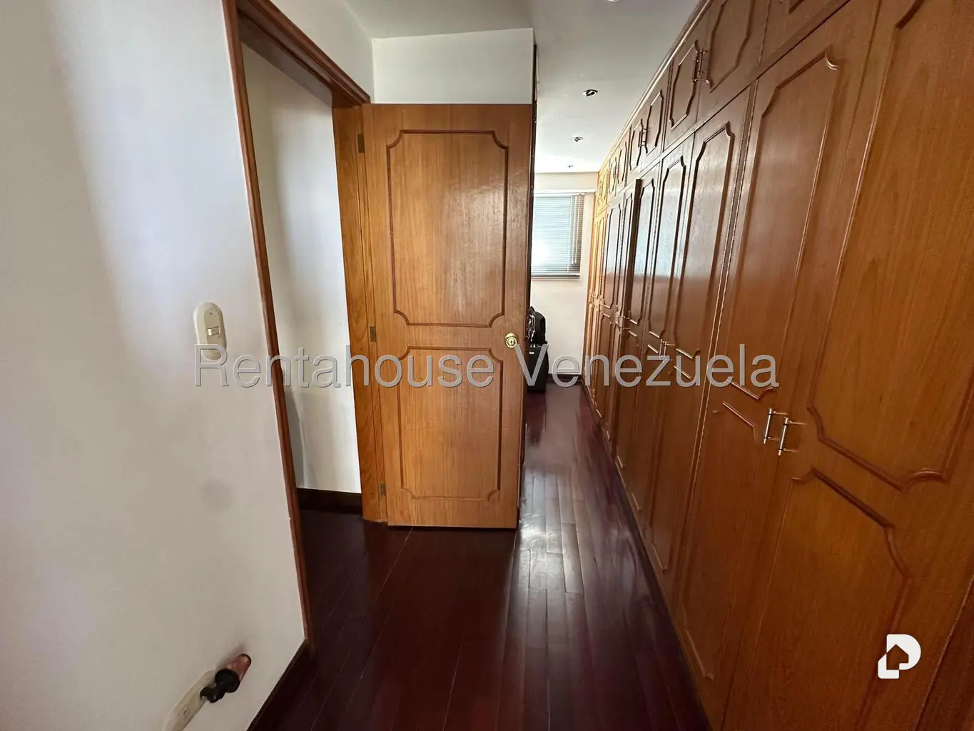 Apartamento en Miranda, Caracas – 25
