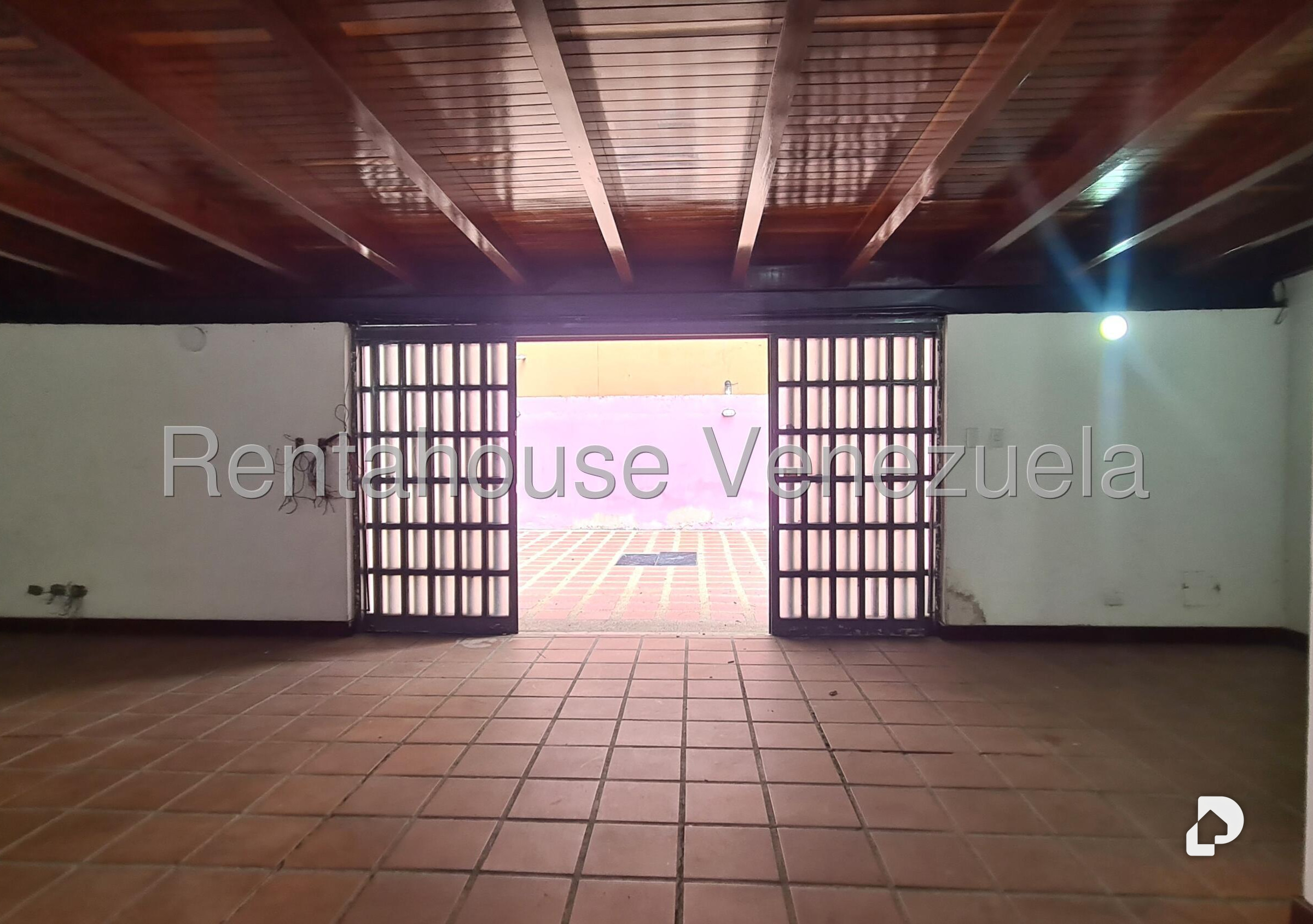 Apartamento en Chuao, Caracas – 12