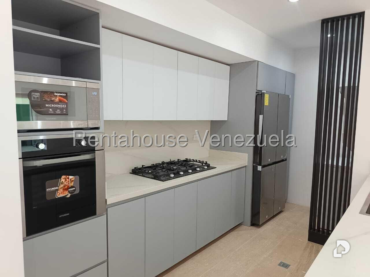 Apartamento en Lomas de Las Mercedes, Caracas