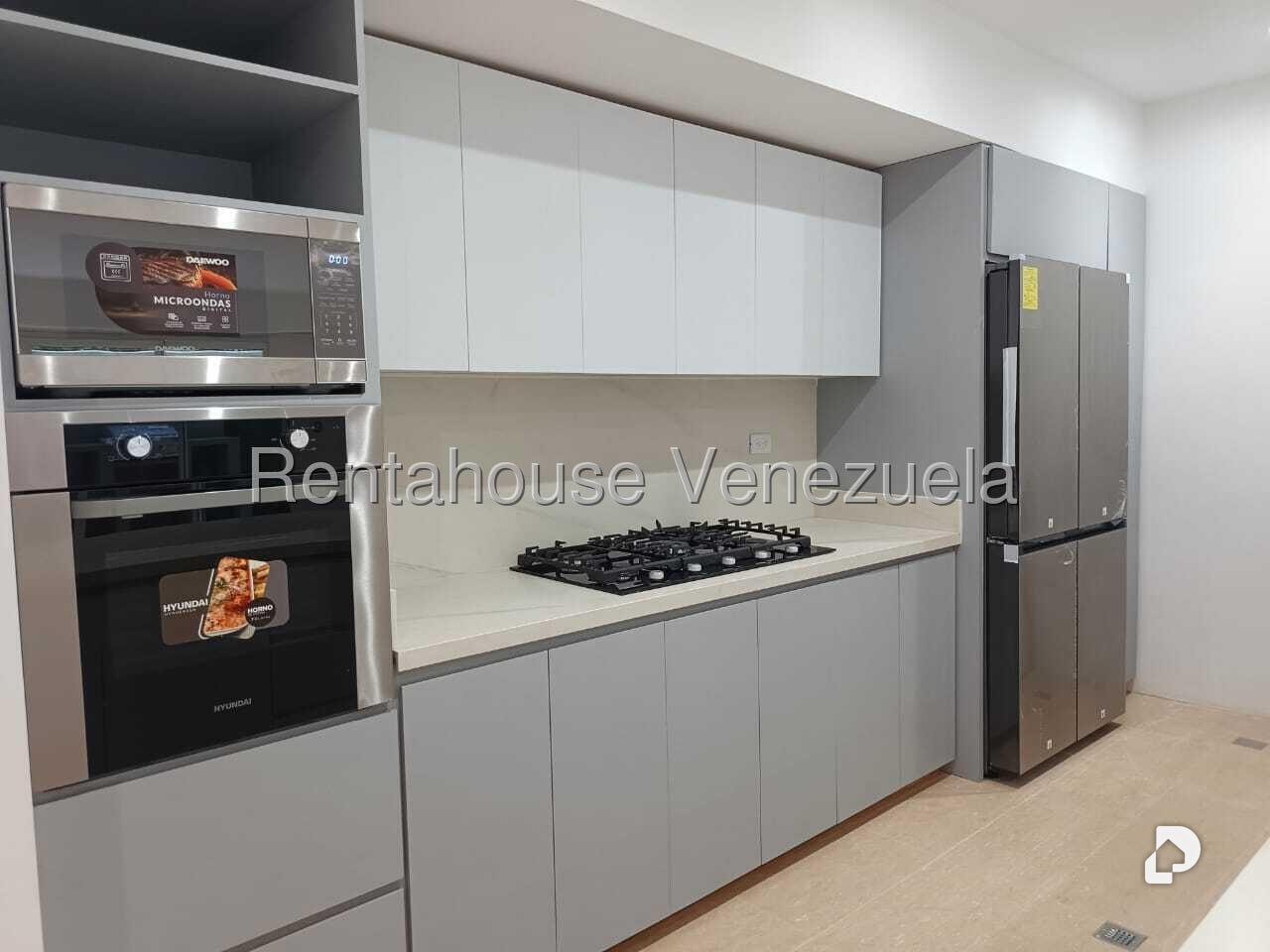 Apartamento en Lomas de Las Mercedes, Caracas