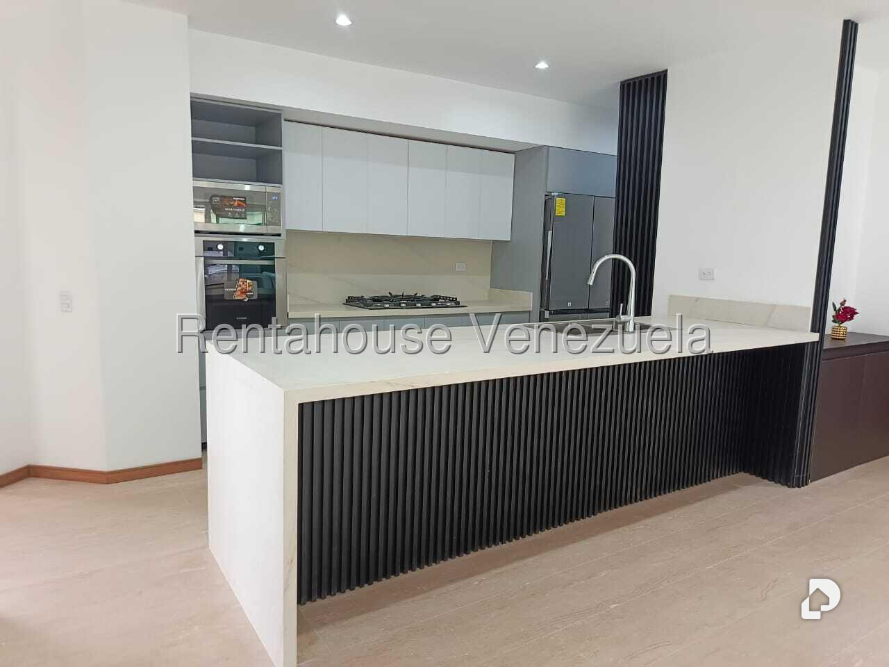 Apartamento en Lomas de Las Mercedes, Caracas