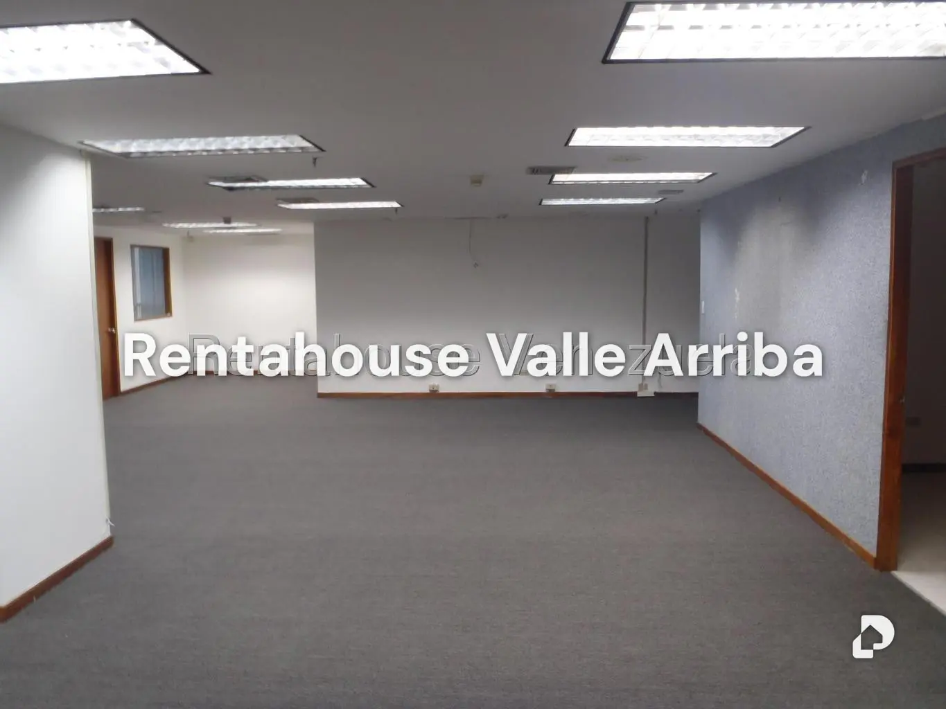 Oficina en El Bosque, Caracas – 16