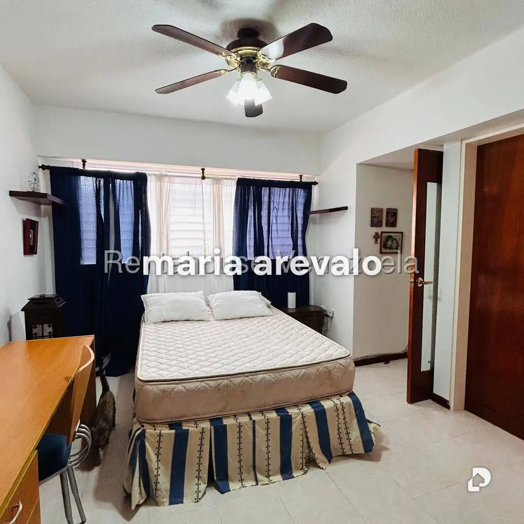 Apartamento en Las Esmeraldas, Caracas – 15