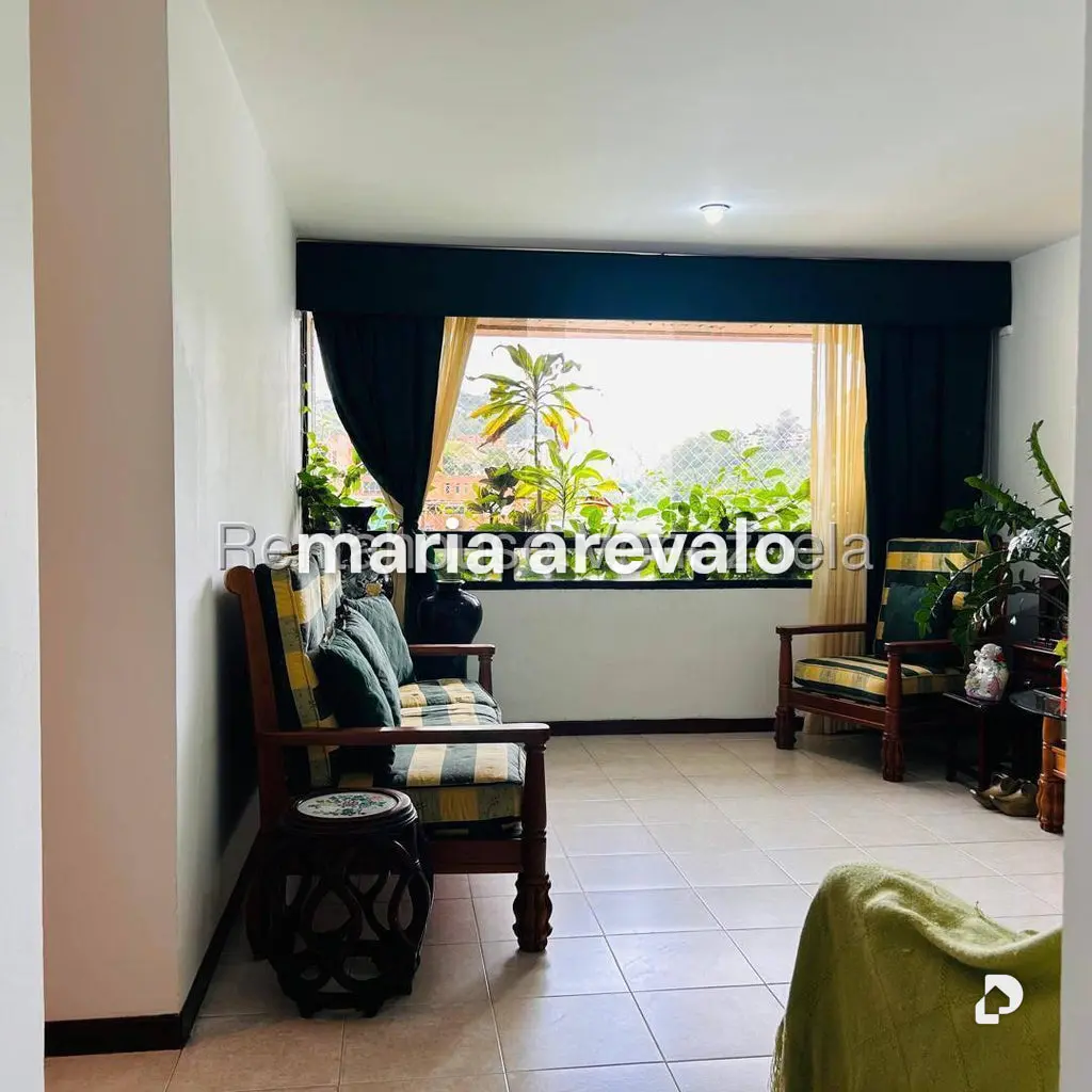 Apartamento en Las Esmeraldas, Caracas – 22