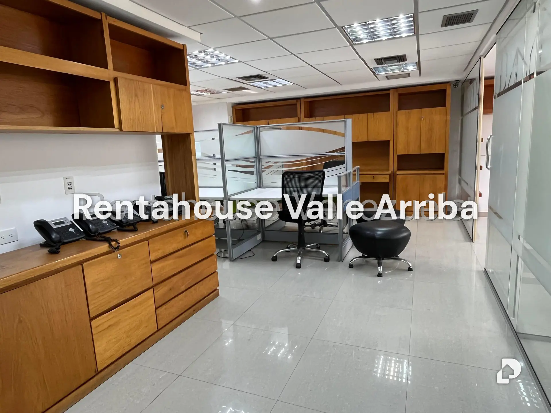 Office in Los Dos Caminos, Caracas – 17