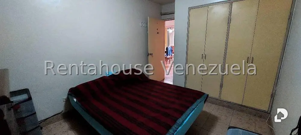 Apartamento en El Paraíso, Caracas – 13