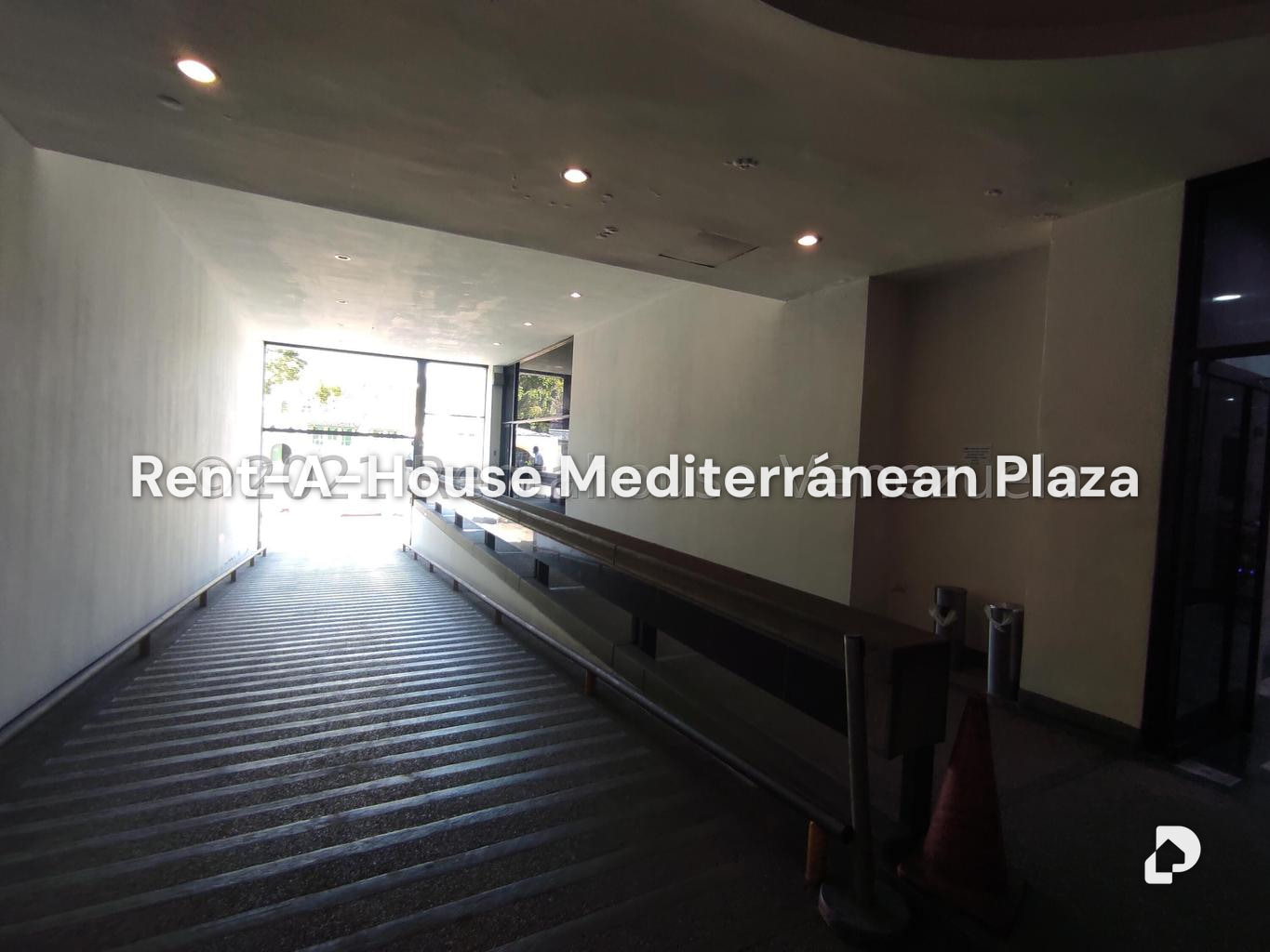 Oficina en El Recreo, Valencia – 23