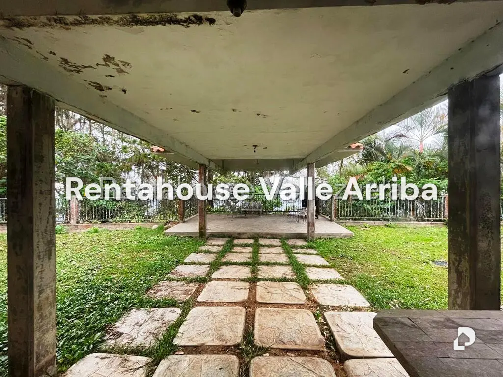 House in Los Guayabitos, Caracas – 66