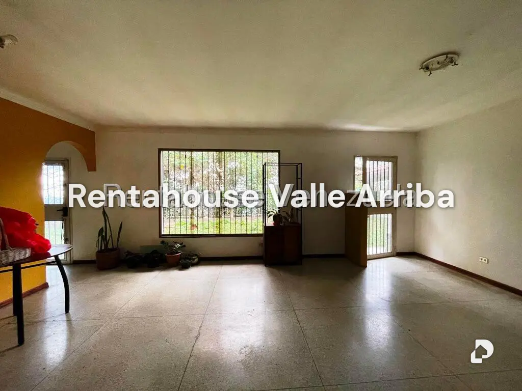 House in Los Guayabitos, Caracas – 83