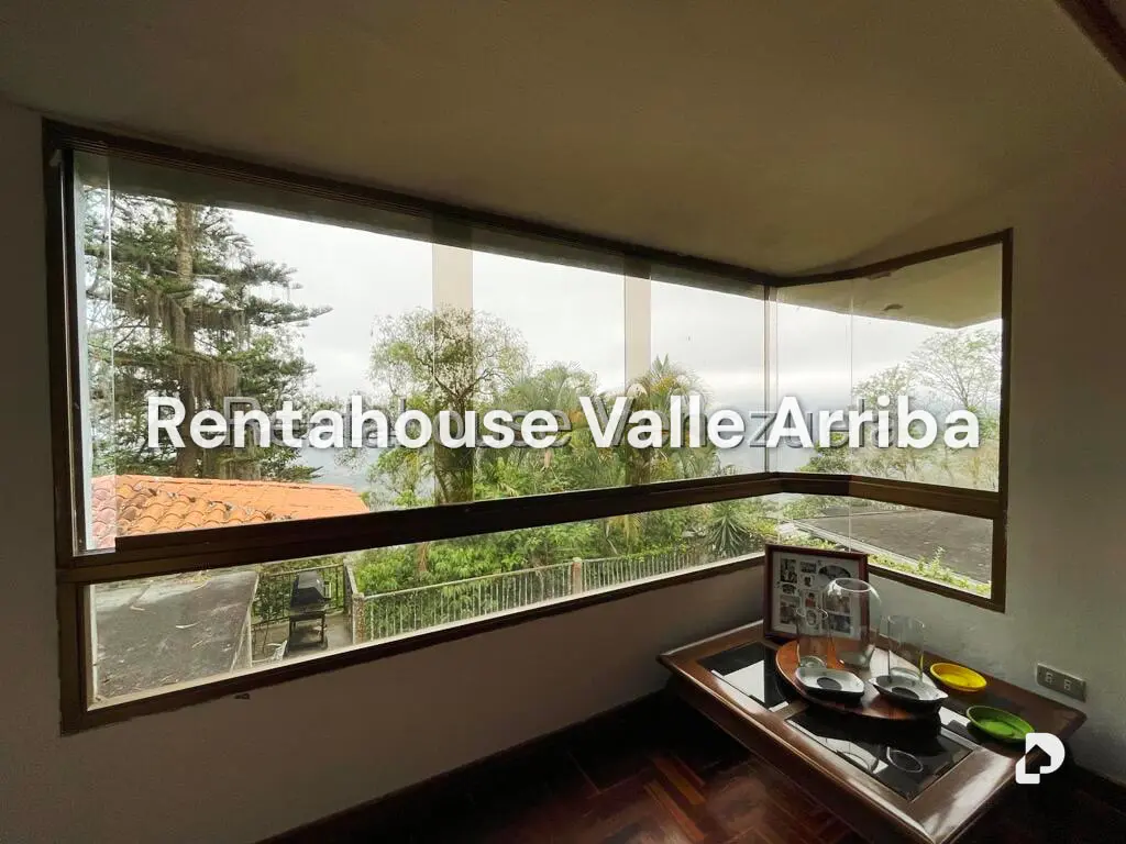 House in Los Guayabitos, Caracas – 34