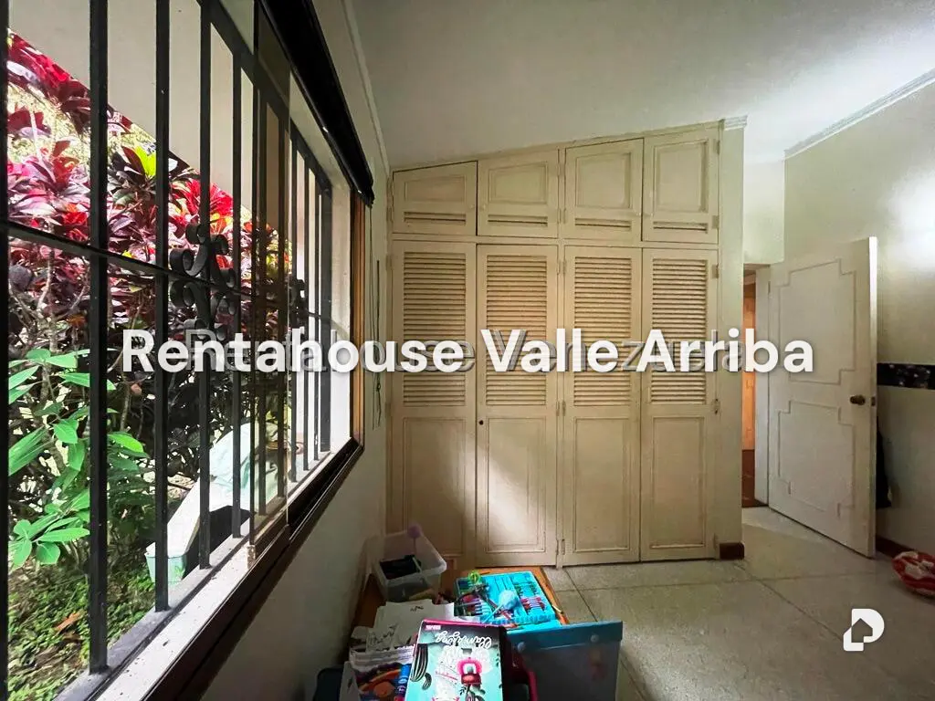 House in Los Guayabitos, Caracas – 53