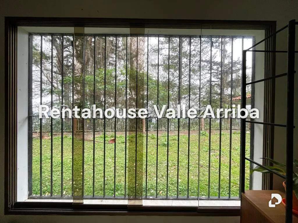 House in Los Guayabitos, Caracas – 84