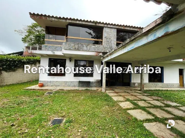 House in Los Guayabitos, Caracas – 94