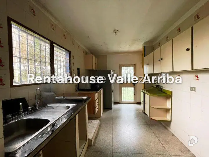 House in Los Guayabitos, Caracas – 86