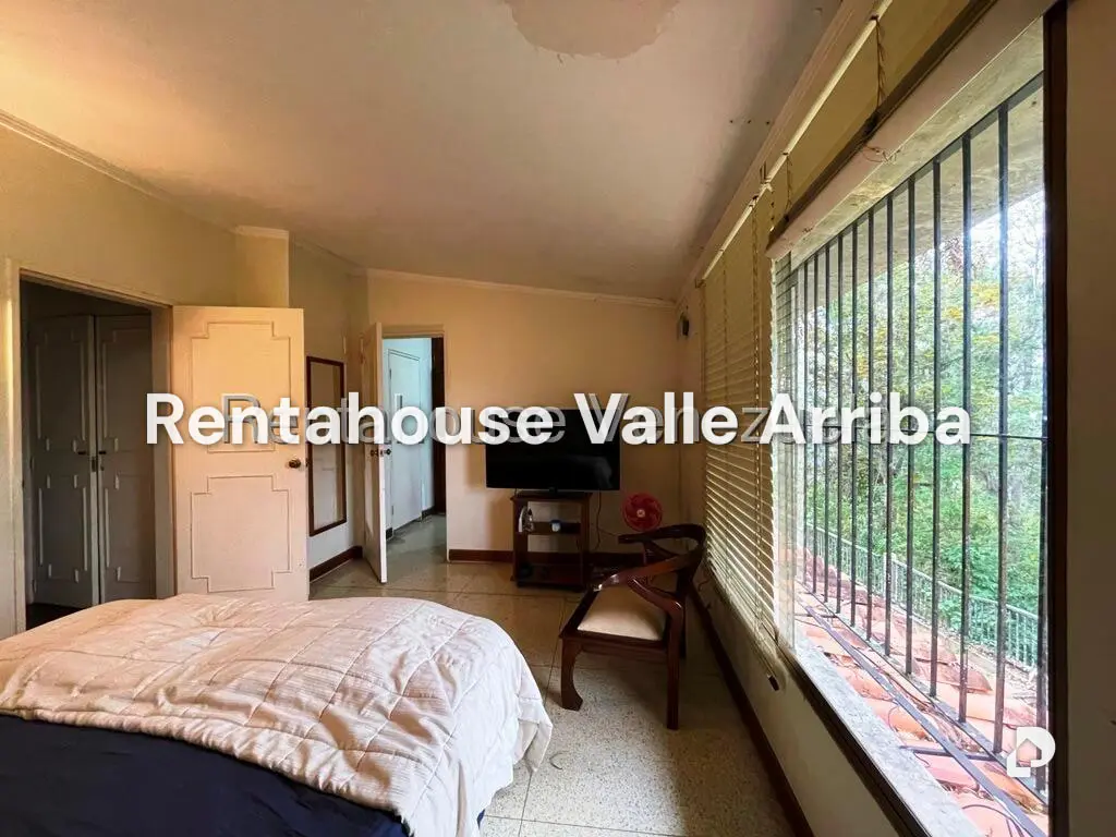 House in Los Guayabitos, Caracas – 42