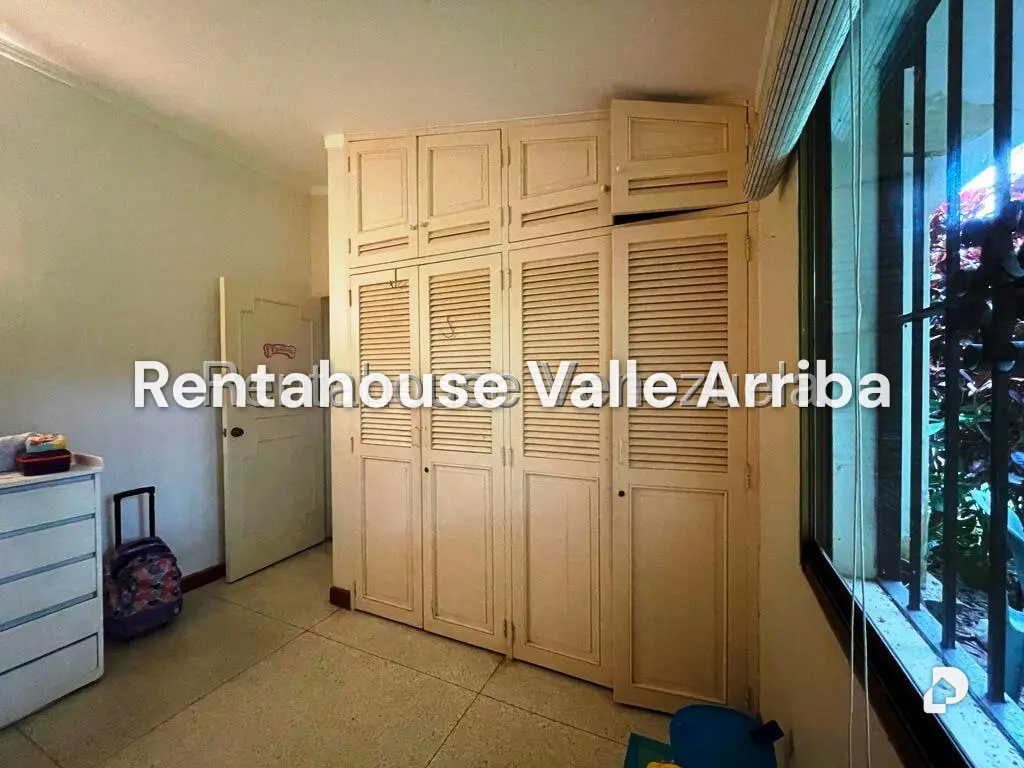 House in Los Guayabitos, Caracas – 47