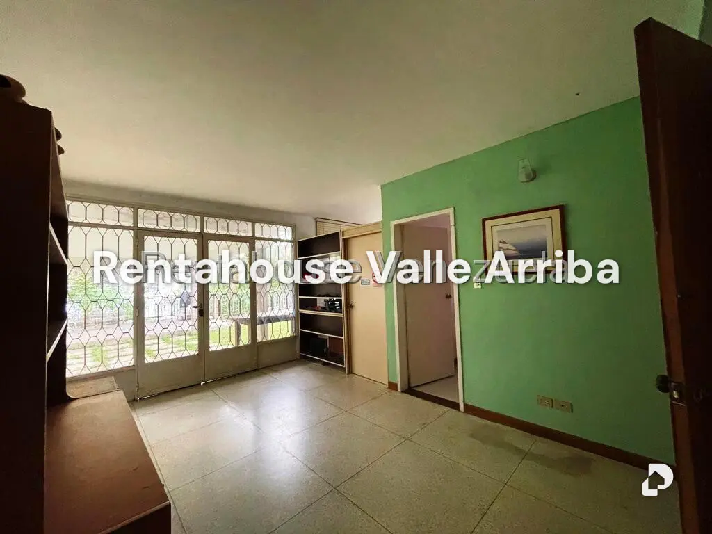 House in Los Guayabitos, Caracas – 67