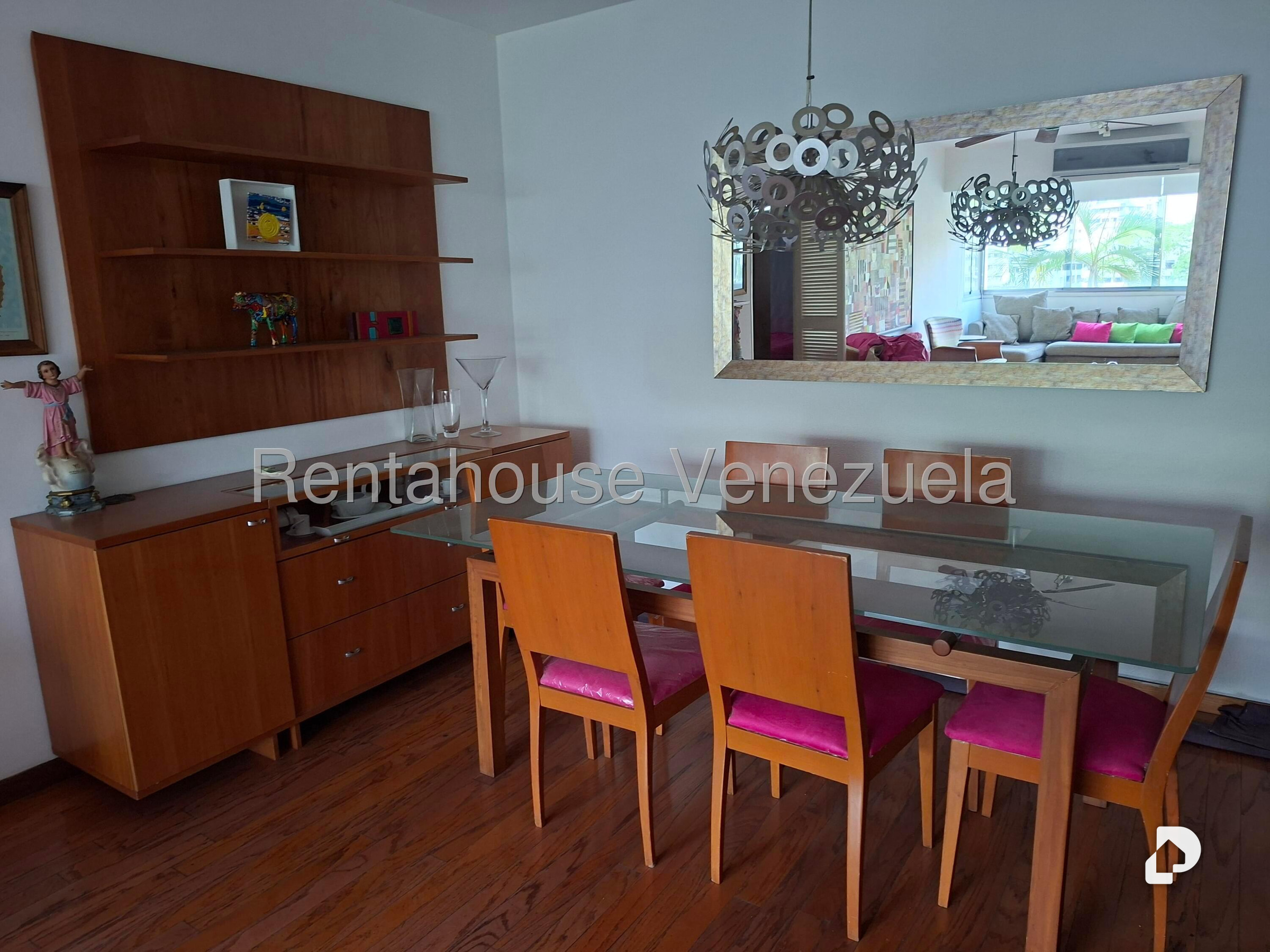 Apartamento en Santa Fe Norte, Caracas
