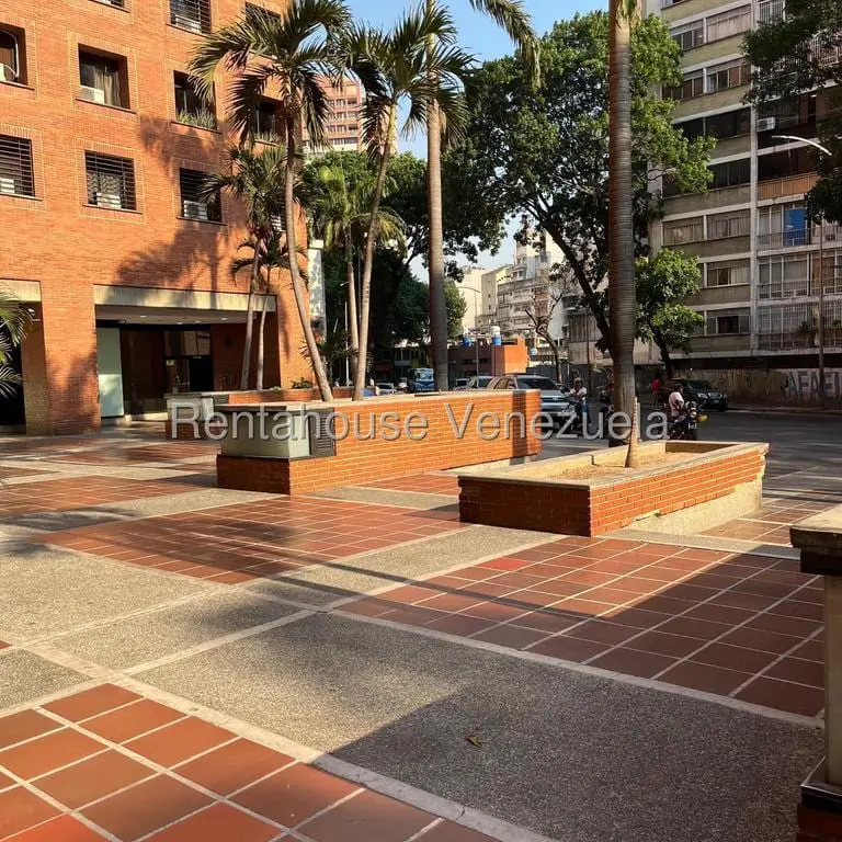 Apartment in El Recreo, Caracas - 1