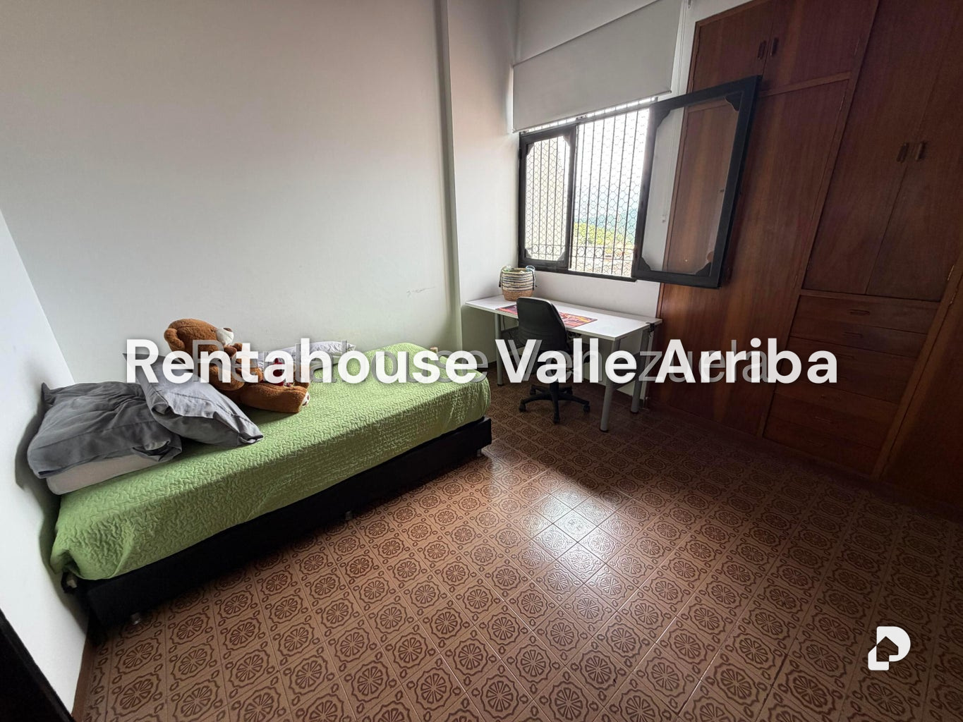 Casa en Alto Prado, Caracas – 13