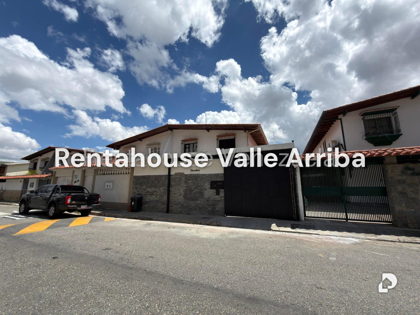 Casa en Alto Prado, Caracas – 20