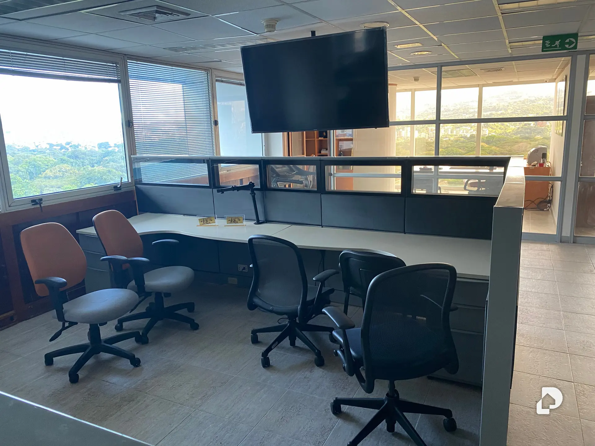 Oficina en Los Palos Grandes, Caracas – 2